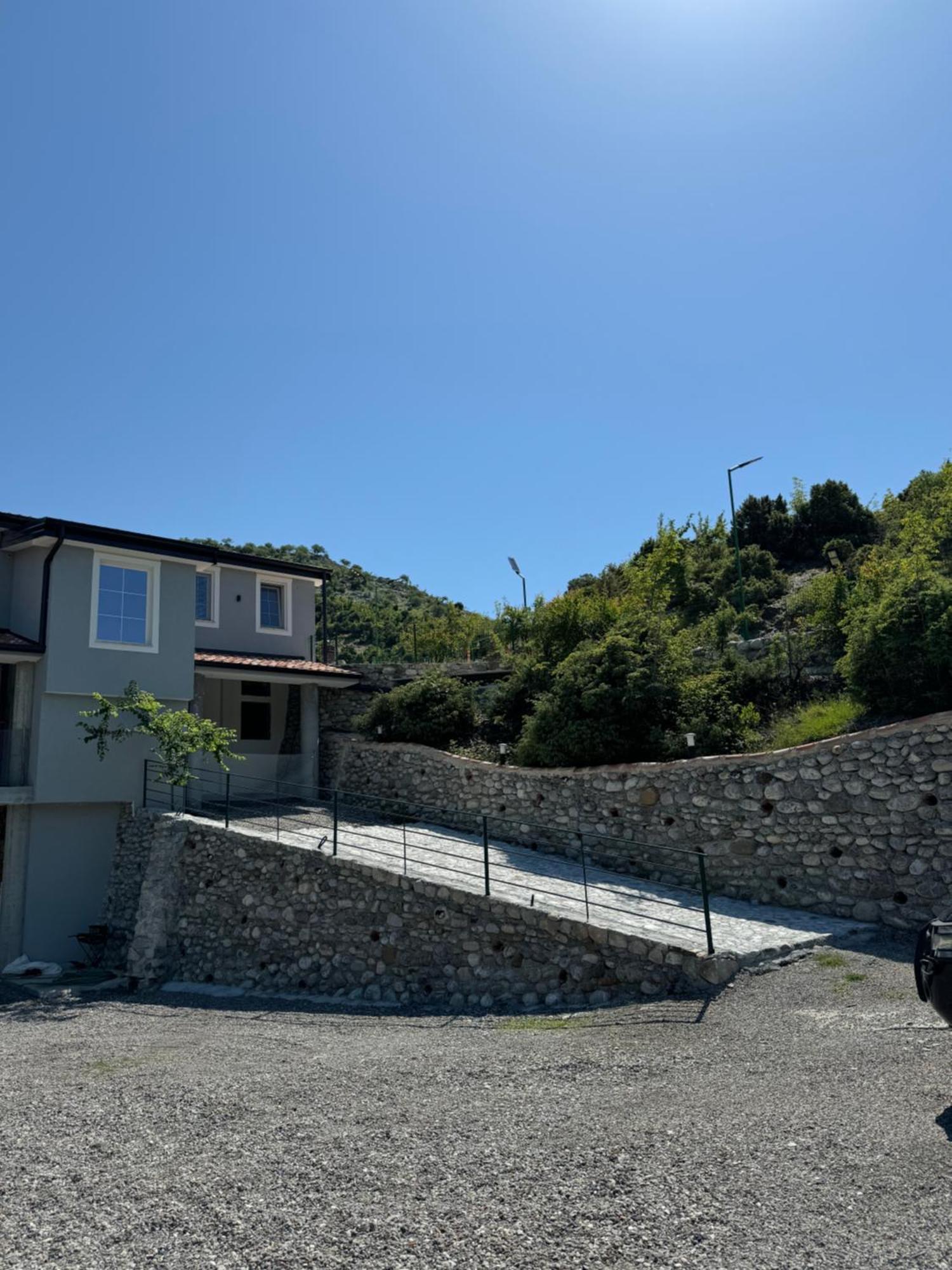 Qyteza Guest House & Camping Shkodër Exterior foto